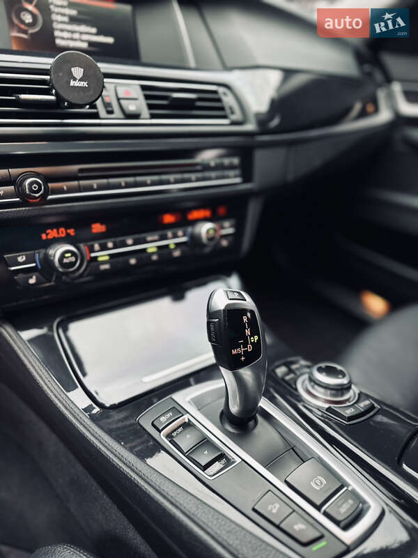 Седан BMW 5 Series 2016 в Одессе