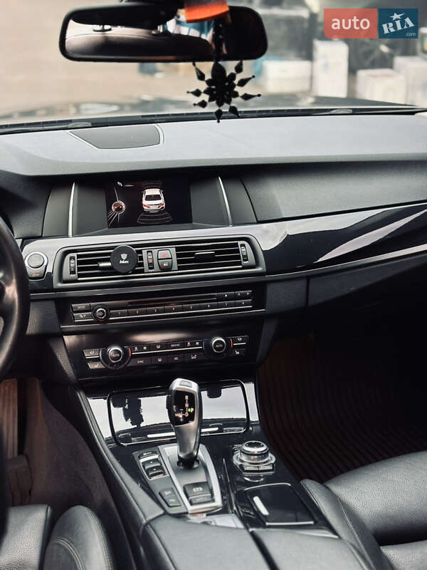 Седан BMW 5 Series 2016 в Одессе