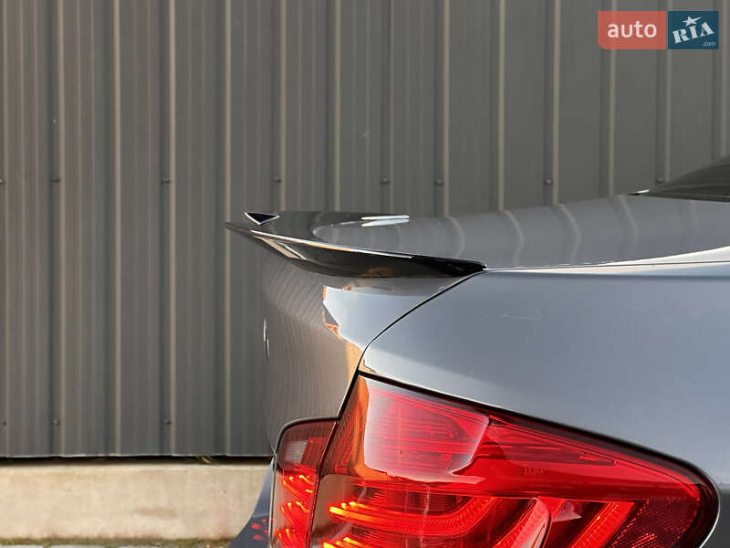 Седан BMW 5 Series 2015 в Луцке