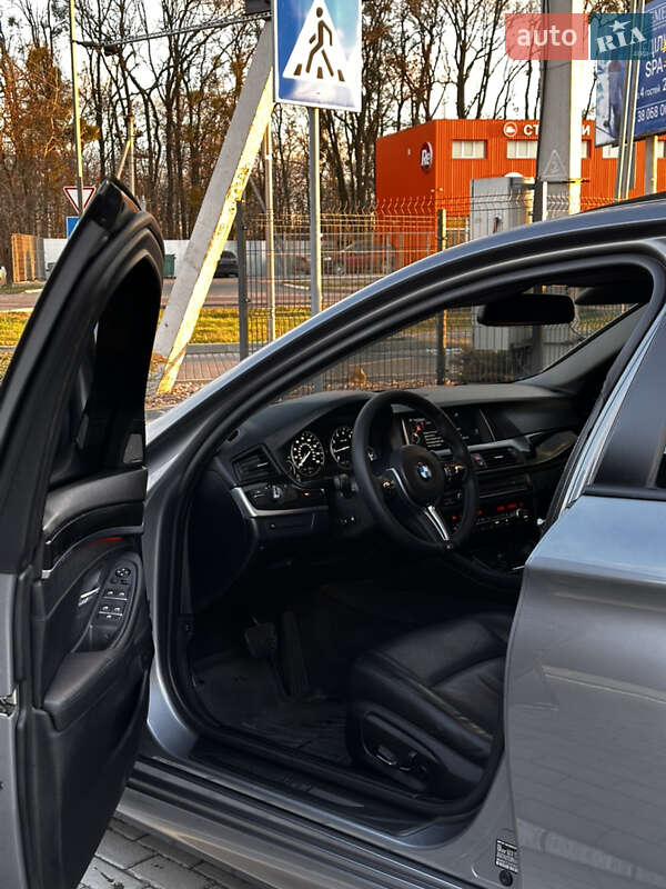 Седан BMW 5 Series 2015 в Луцке