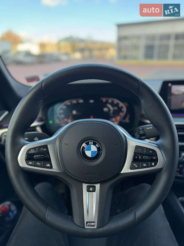 Седан BMW 5 Series 2020 в Ровно