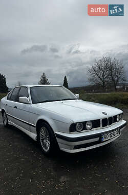Седан BMW 5 Series 1991 в Вашківцях