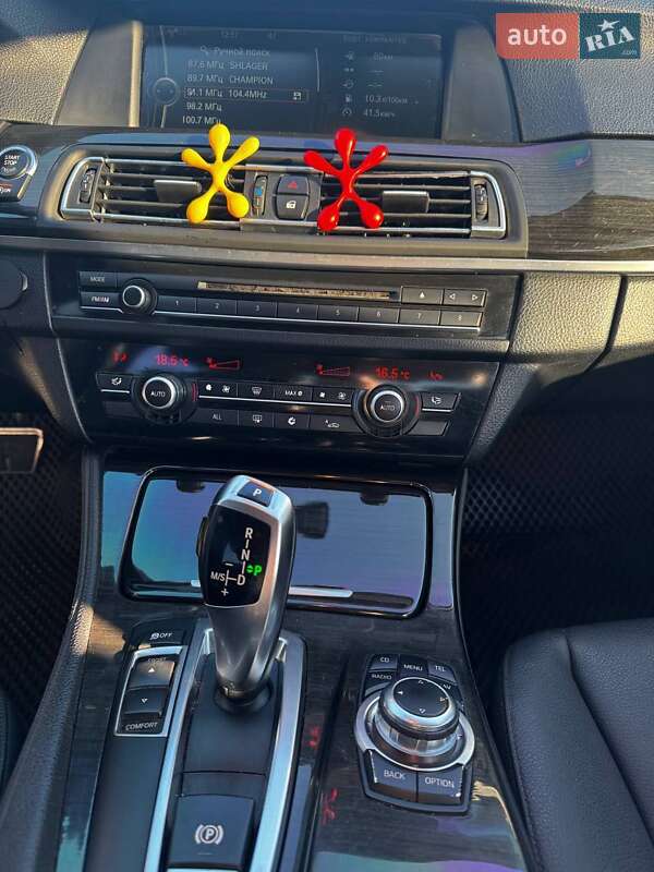 Седан BMW 5 Series 2011 в Житомире