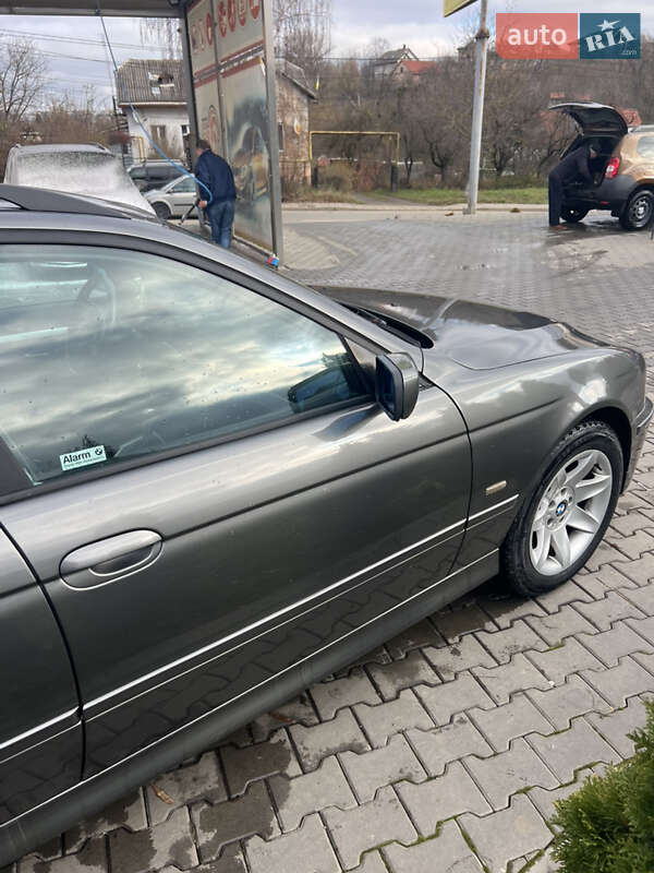 Универсал BMW 5 Series 2003 в Черновцах
