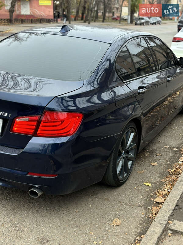 Седан BMW 5 Series 2012 в Кривом Роге