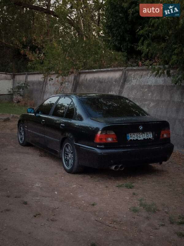 BMW 5 Series 1999
