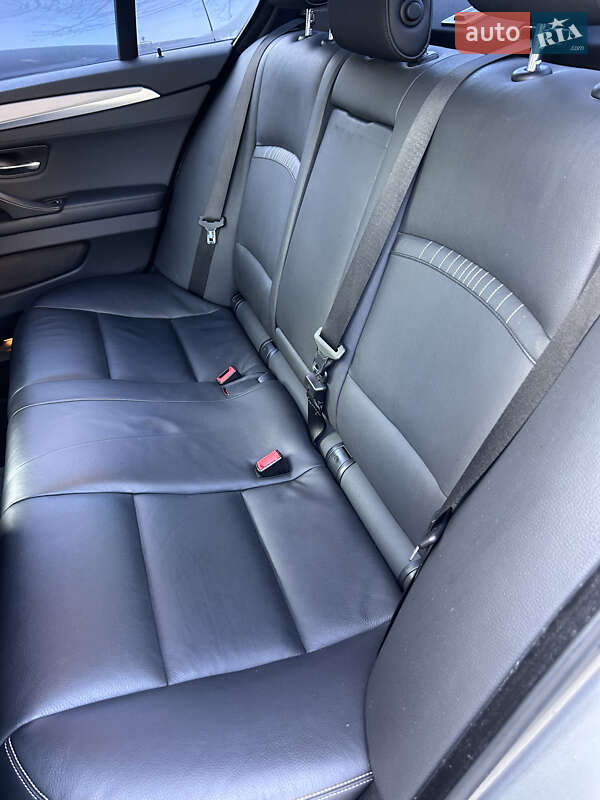 Седан BMW 5 Series 2013 в Киеве