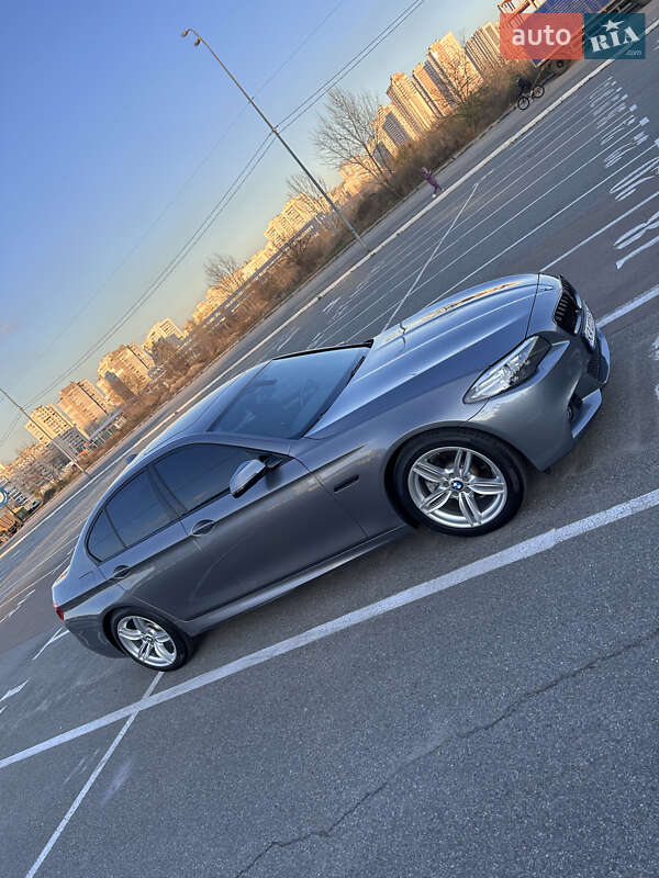 Седан BMW 5 Series 2013 в Киеве