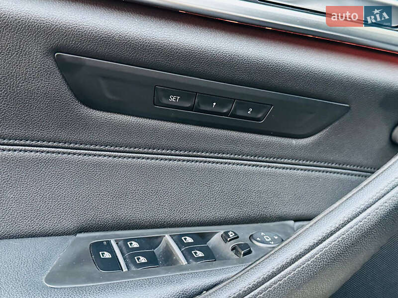 Седан BMW 5 Series 2018 в Киеве