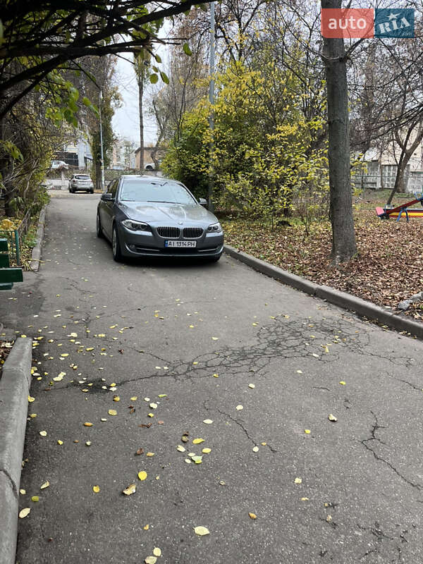 Седан BMW 5 Series 2010 в Киеве