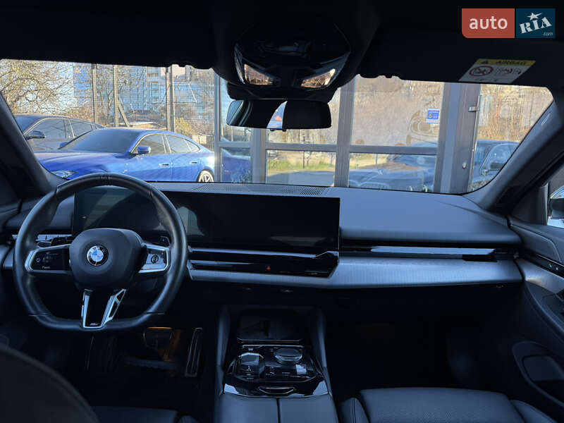Седан BMW 5 Series 2024 в Львове фото 18 Седан BMW 5 Series 2024 в Львове