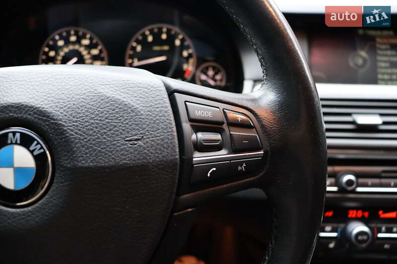 Седан BMW 5 Series 2013 в Львове