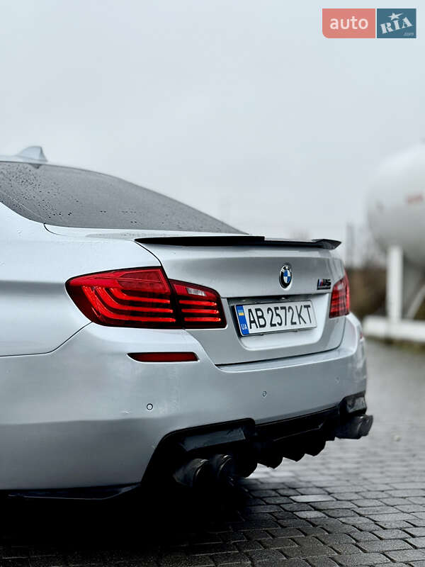 Седан BMW 5 Series 2015 в Гайсине