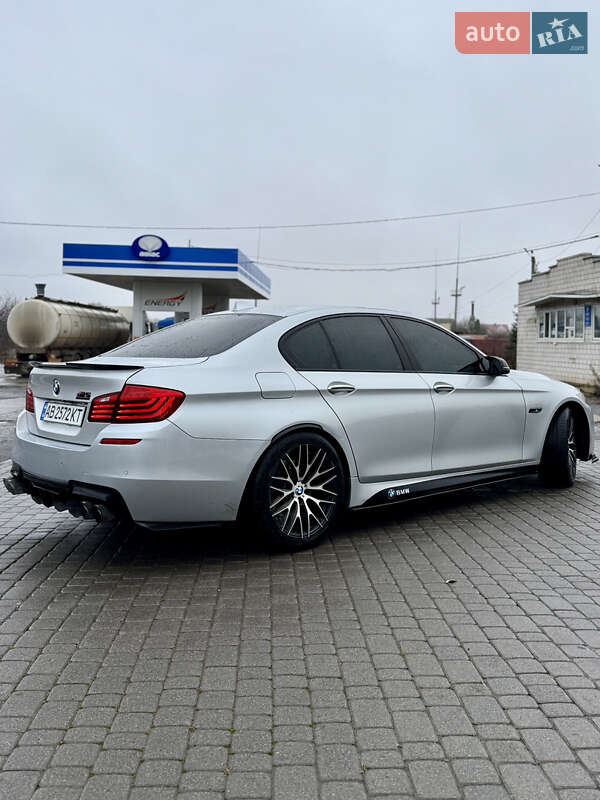 Седан BMW 5 Series 2015 в Гайсине