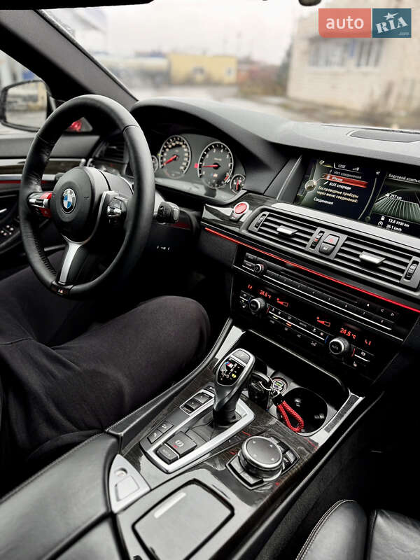 Седан BMW 5 Series 2015 в Гайсине