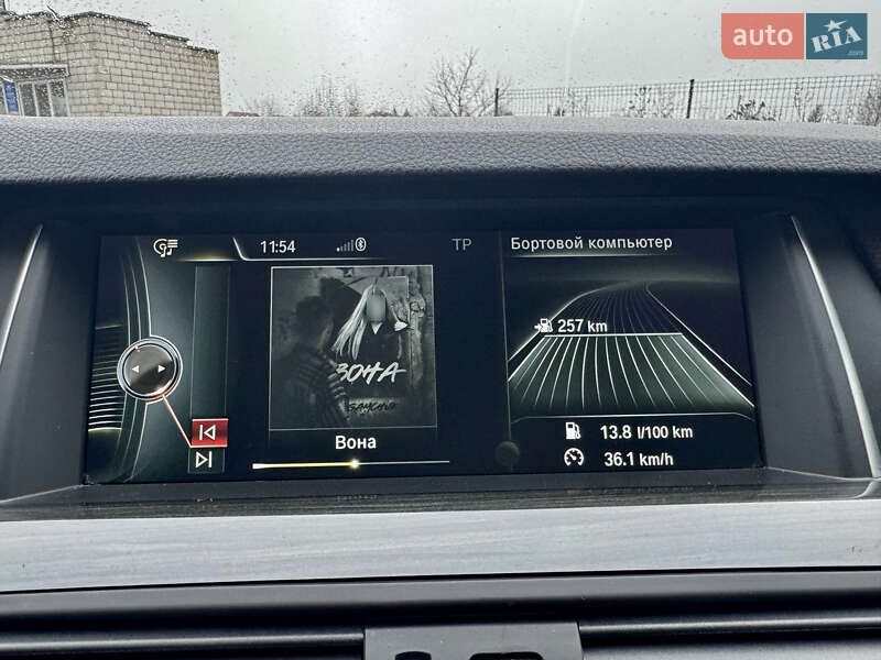 Седан BMW 5 Series 2015 в Гайсине