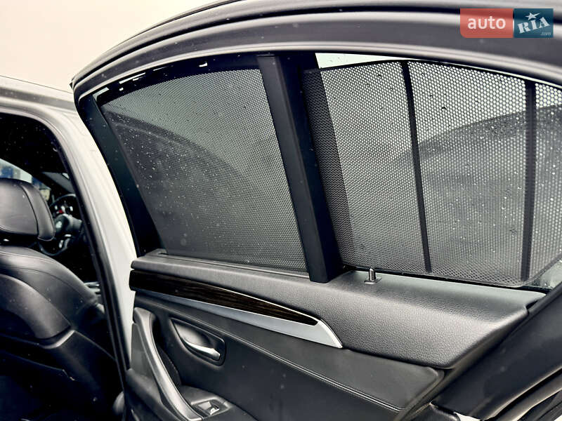 Седан BMW 5 Series 2015 в Гайсине