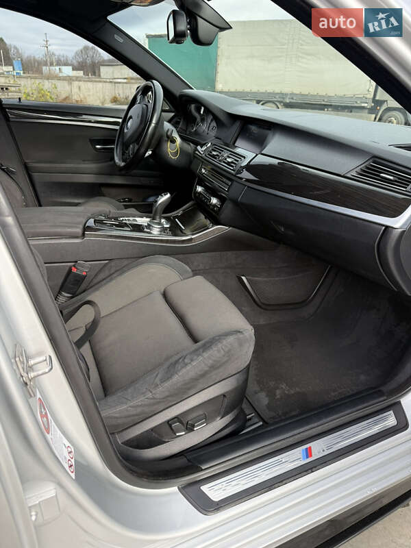 Седан BMW 5 Series 2011 в Черновцах