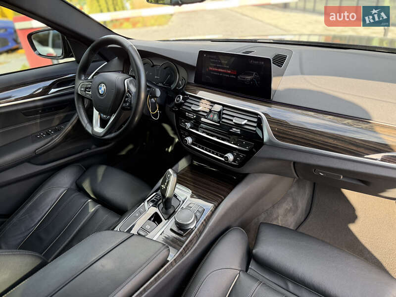 Седан BMW 5 Series 2018 в Львове фото 66 Седан BMW 5 Series 2018 в Львове