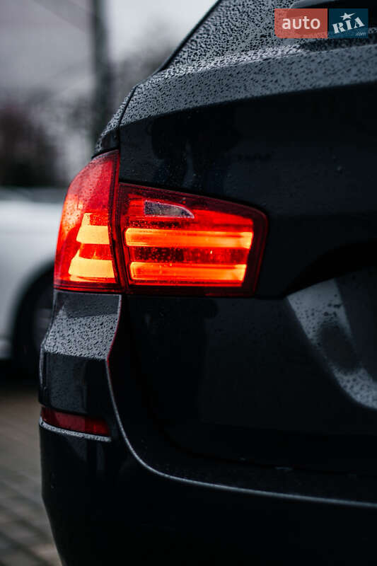 Универсал BMW 5 Series 2012 в Ровно