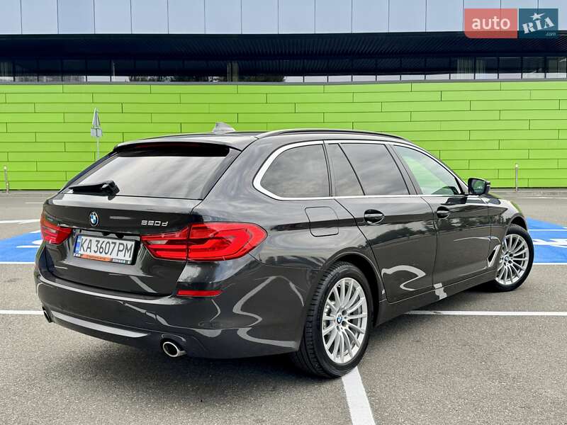 Универсал BMW 5 Series 2017 в Киеве фото 11 Универсал BMW 5 Series 2017 в Киеве