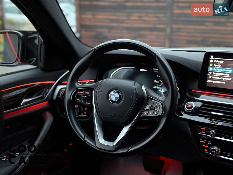 Седан BMW 5 Series 2020 в Одессе