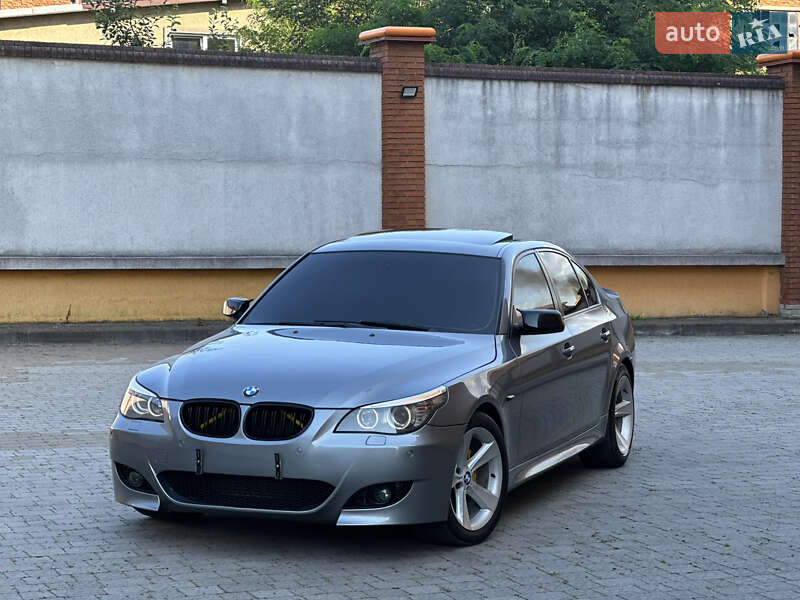 Седан BMW 5 Series 2004 в Коломые