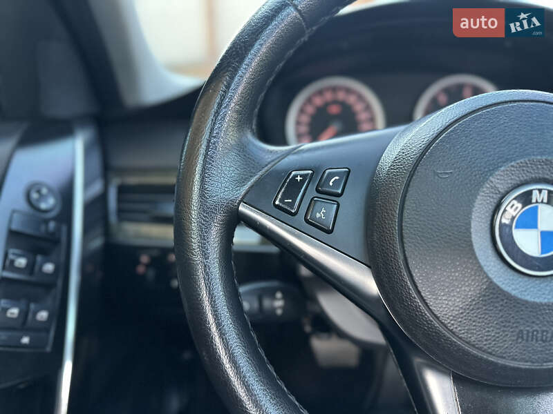 Седан BMW 5 Series 2004 в Коломые