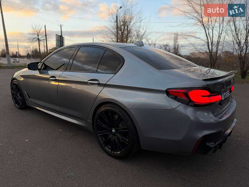 Седан BMW 5 Series 2017 в Кривом Роге
