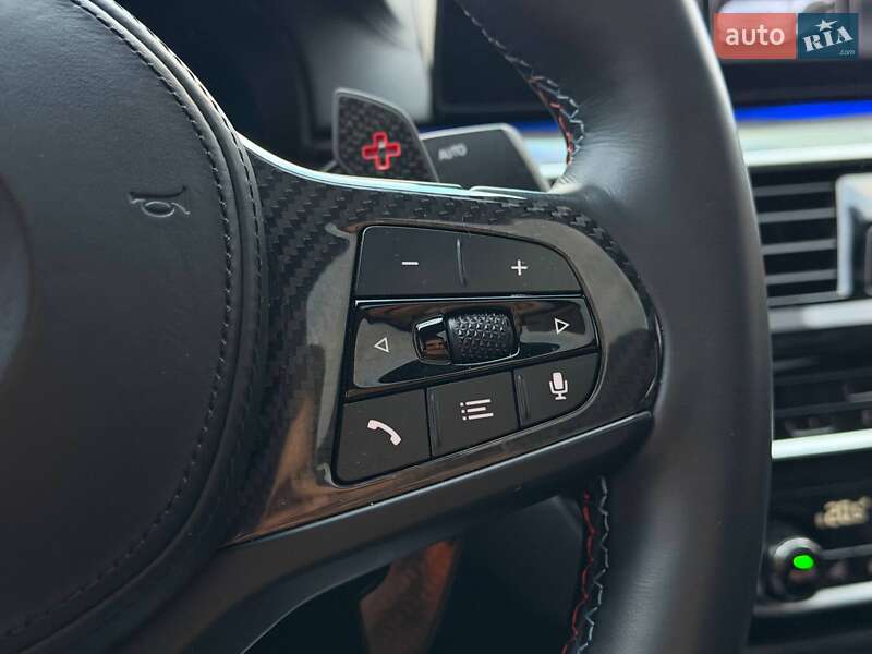 Седан BMW 5 Series 2017 в Кривом Роге