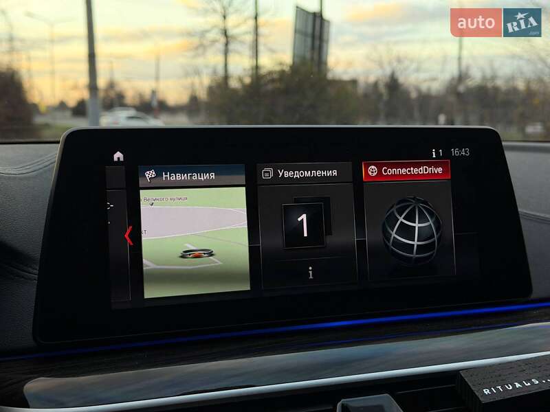 Седан BMW 5 Series 2017 в Кривом Роге