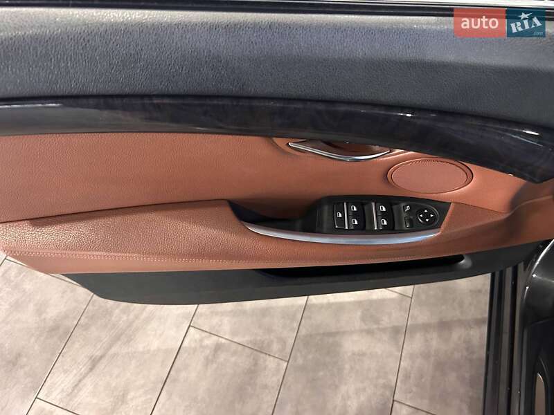 Лифтбек BMW 5 Series 2011 в Одессе фото 11 Лифтбек BMW 5 Series 2011 в Одессе