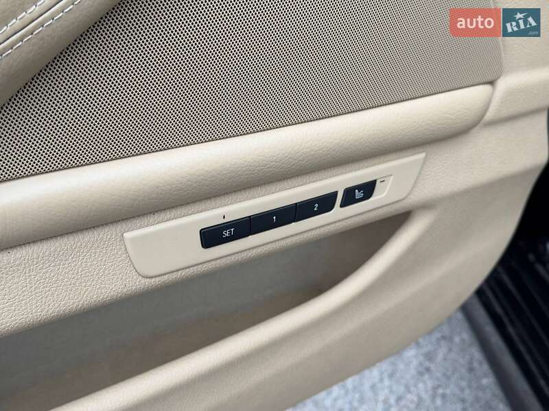 Седан BMW 5 Series 2014 в Кривом Роге