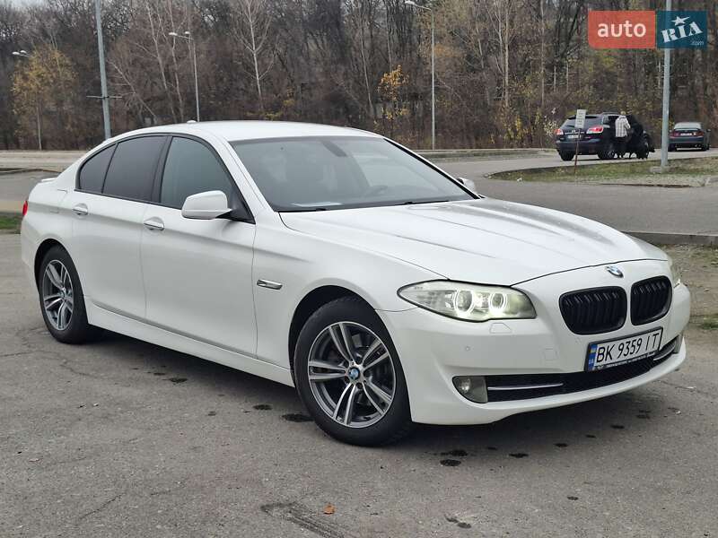 BMW 5 Series 2010