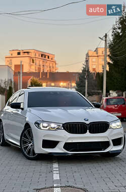 Седан BMW 5 Series 2018 в Ужгороде