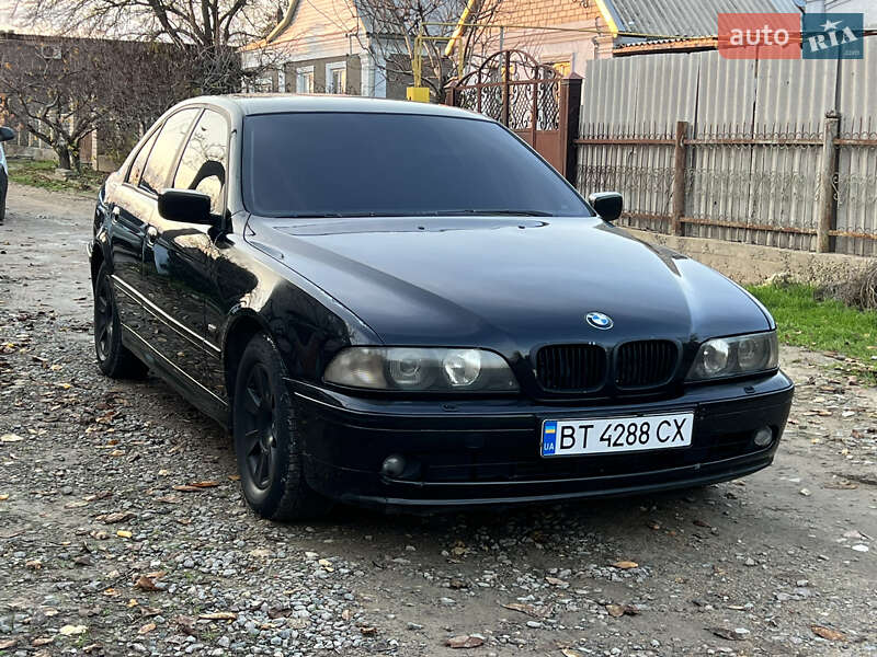 Седан BMW 5 Series 2003 в Херсоне