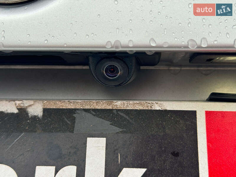 Седан BMW 5 Series 2011 в Виннице