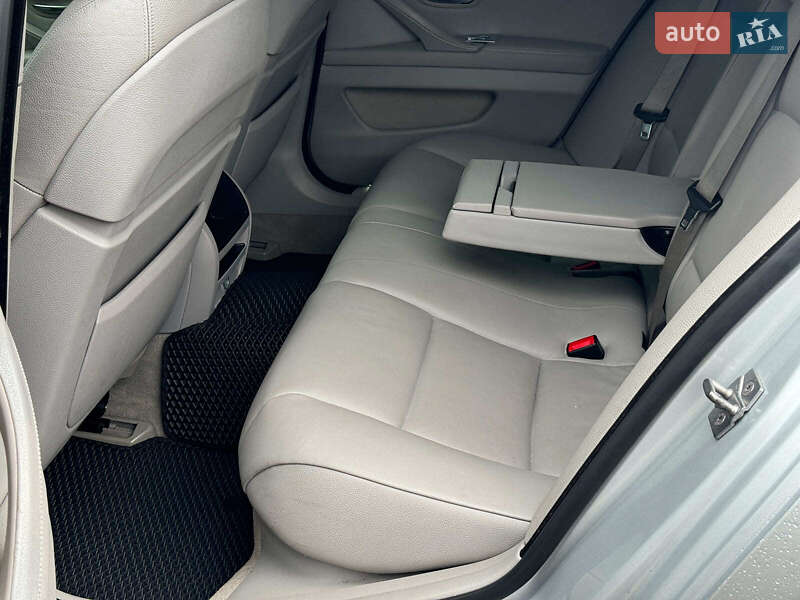 Седан BMW 5 Series 2011 в Виннице