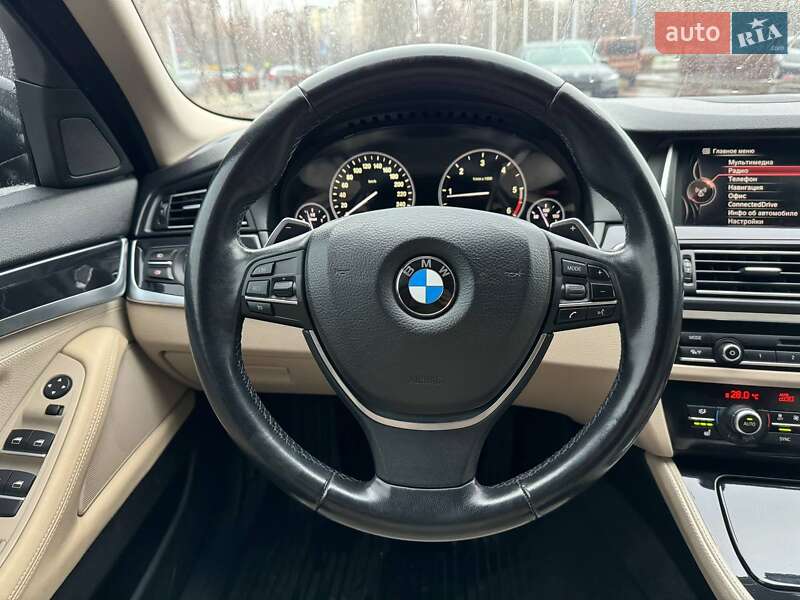 Седан BMW 5 Series 2015 в Киеве