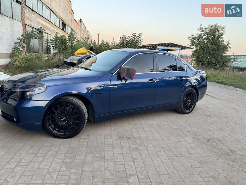 Седан BMW 5 Series 2005 в Сумах