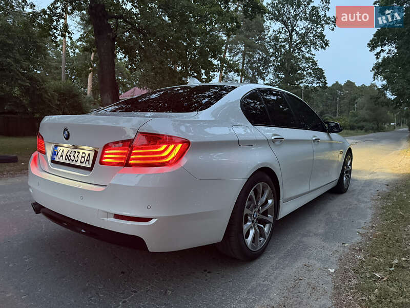 Седан BMW 5 Series 2015 в Киеве