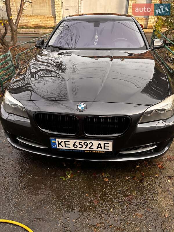 Седан BMW 5 Series 2012 в Дніпрі