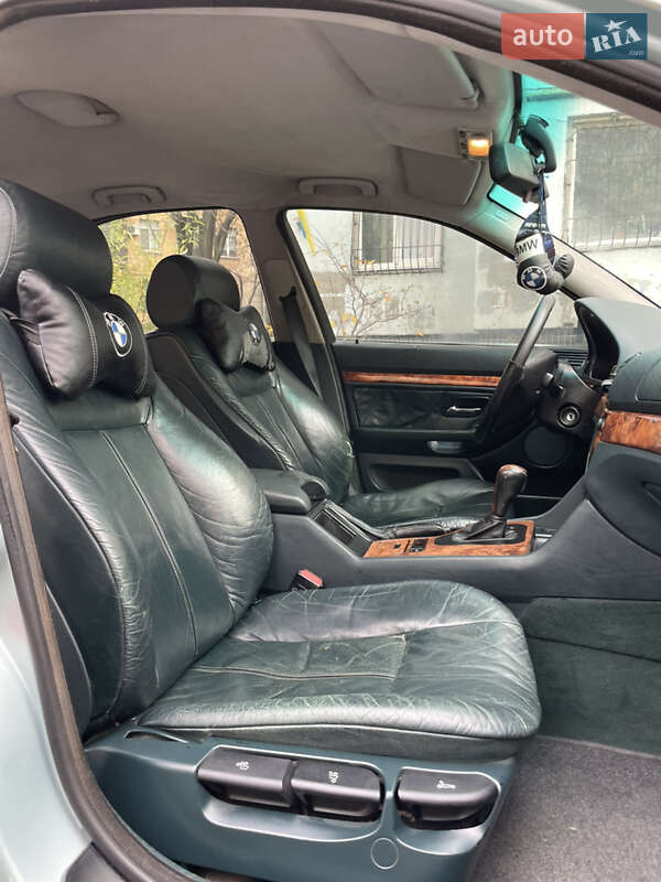 Седан BMW 5 Series 1998 в Одессе