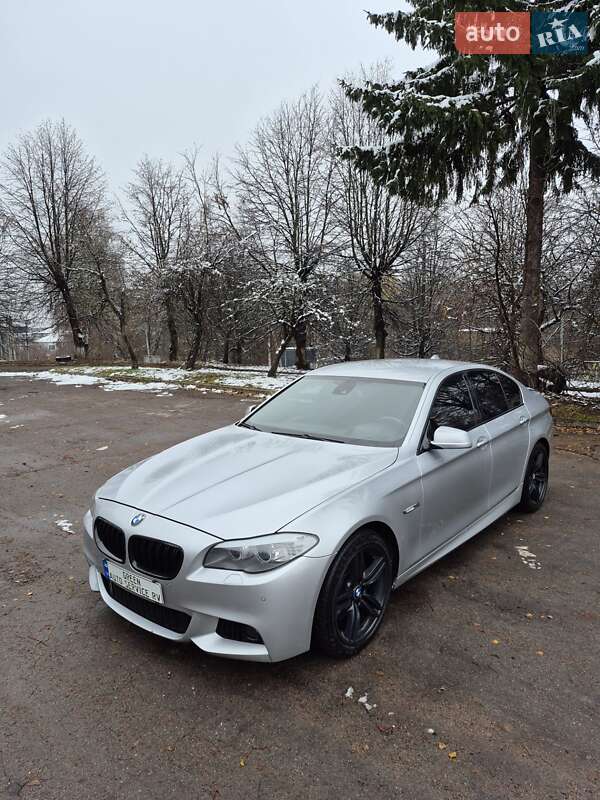 Седан BMW 5 Series 2011 в Рівному