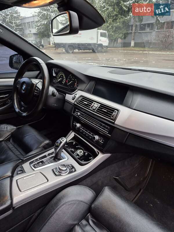 Седан BMW 5 Series 2011 в Рівному