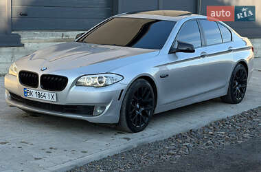 Седан BMW 5 Series 2013 в Ужгороді