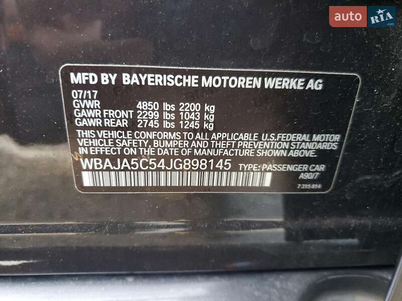 Седан BMW 5 Series 2017 в Львове