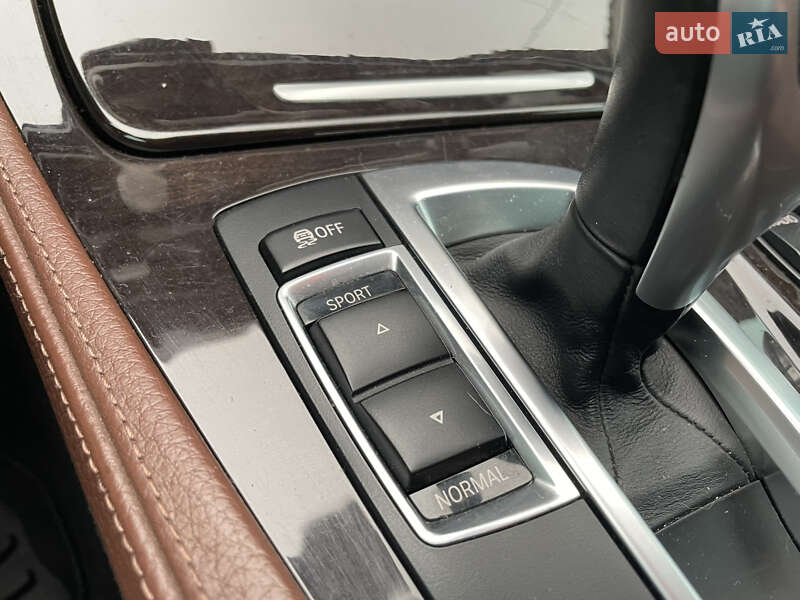 Универсал BMW 5 Series 2010 в Одессе