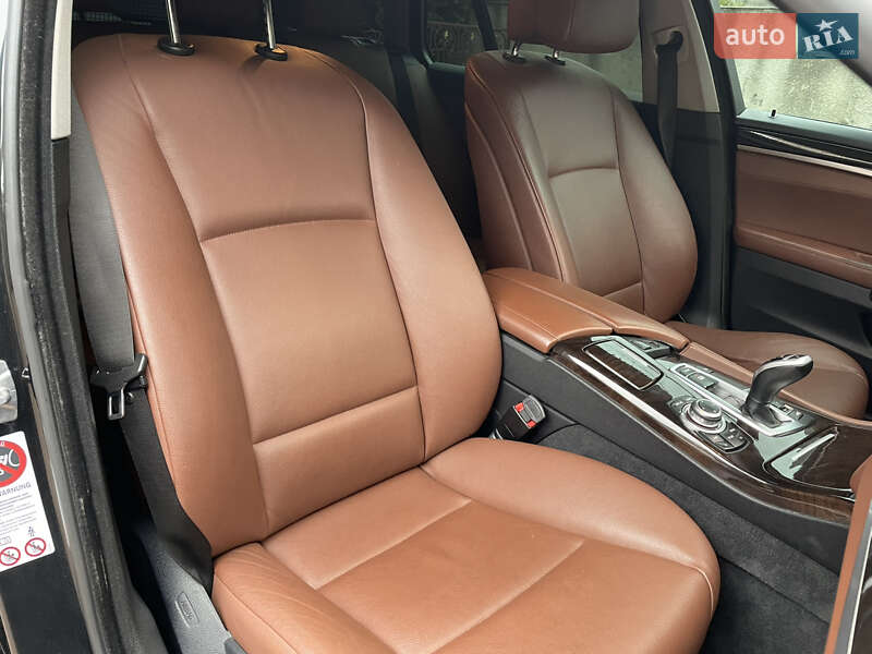 Универсал BMW 5 Series 2010 в Одессе