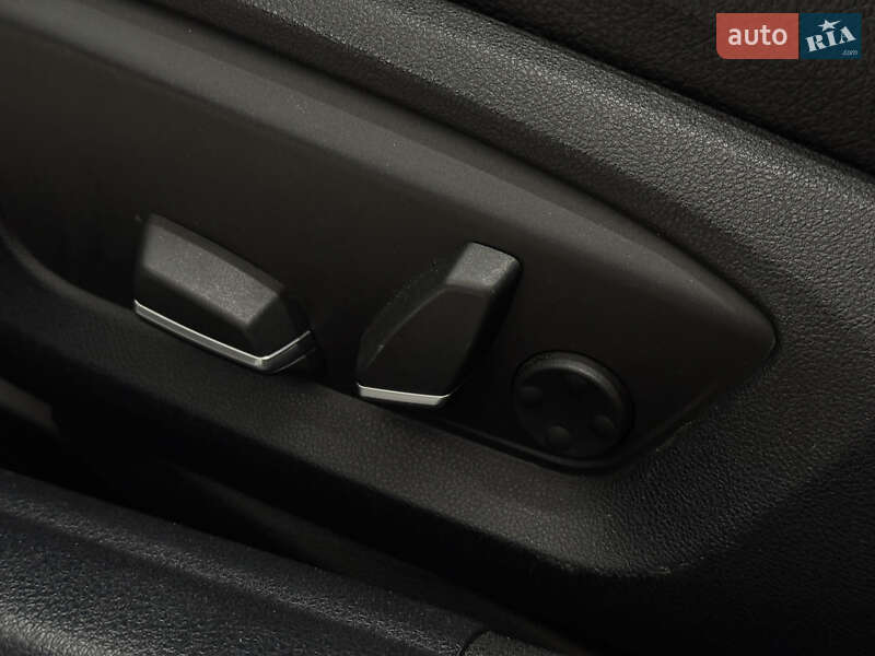 Седан BMW 5 Series 2014 в Миколаєві